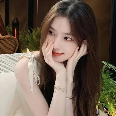 青楼红杏四十年